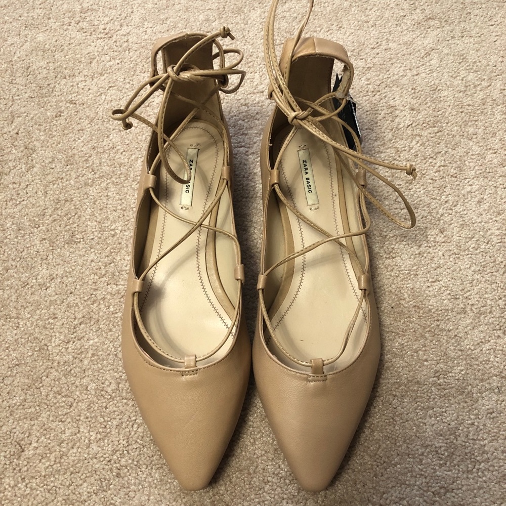 Zara Leather Nude Flats - Picture 1 of 11